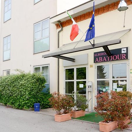 Albergo Meuble Abatjour 만토바 외부 사진