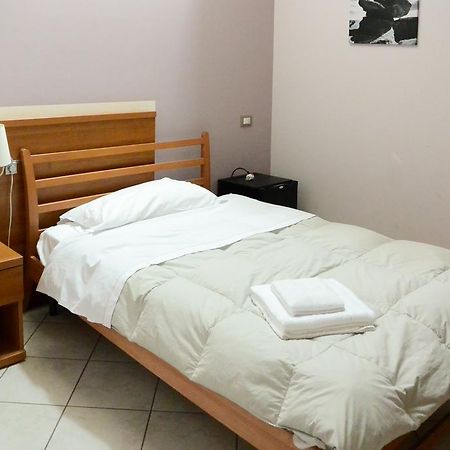 Albergo Meuble Abatjour 만토바 외부 사진