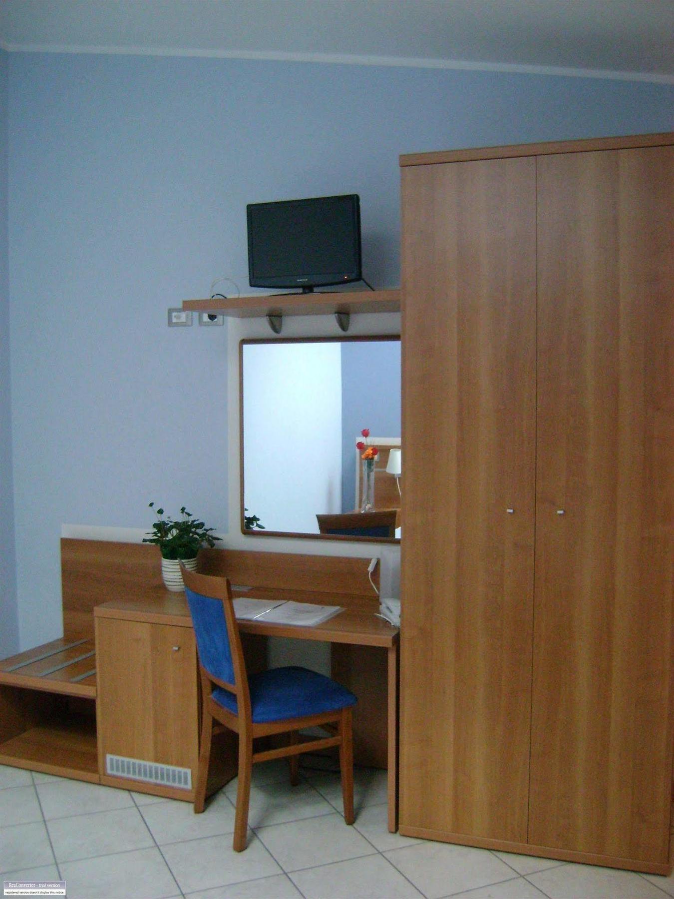 Albergo Meuble Abatjour 만토바 외부 사진
